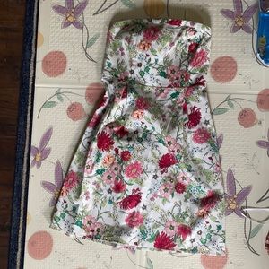 Sleeveless floral print dress size 8